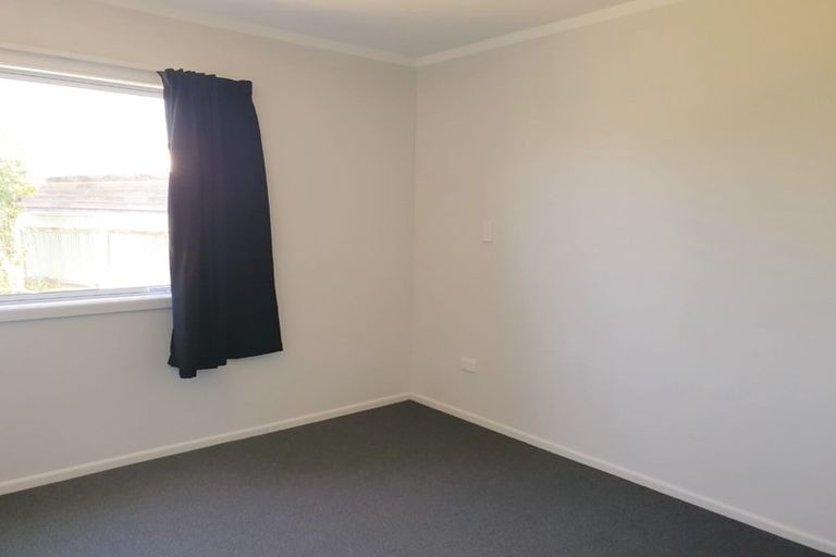 Photo of property in 408 Huia Place, Camberley, Hastings, 4120