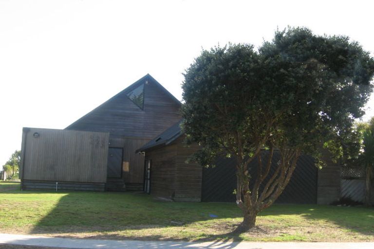 Photo of property in 322 Kenwood Drive, Matarangi, Whitianga, 3592