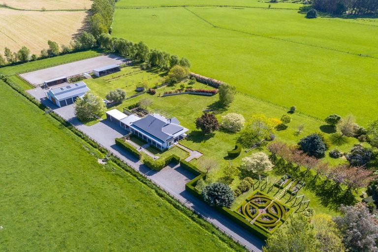 Photo of property in 186a Te Whiti Road, Homebush, Masterton, 5885