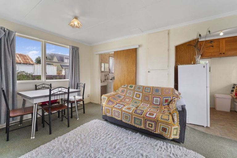 Photo of property in 49 Toi Street, Otaki Beach, Otaki, 5512