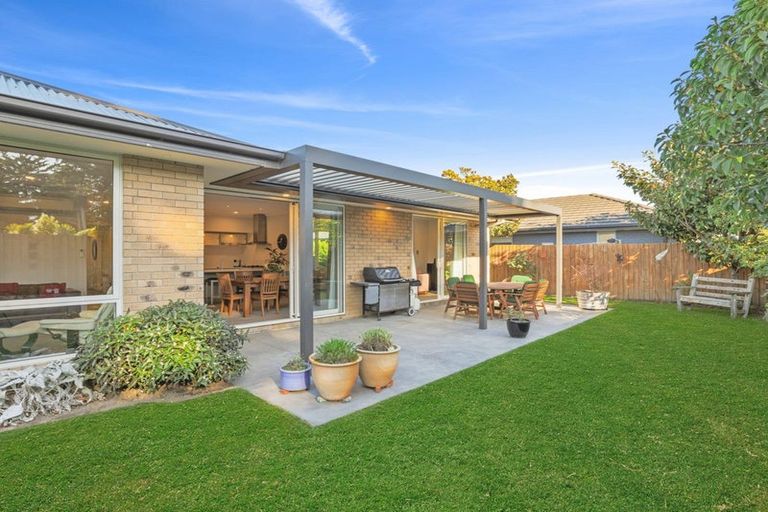 Photo of property in 24 Reka Street, Parklands, Christchurch, 8083