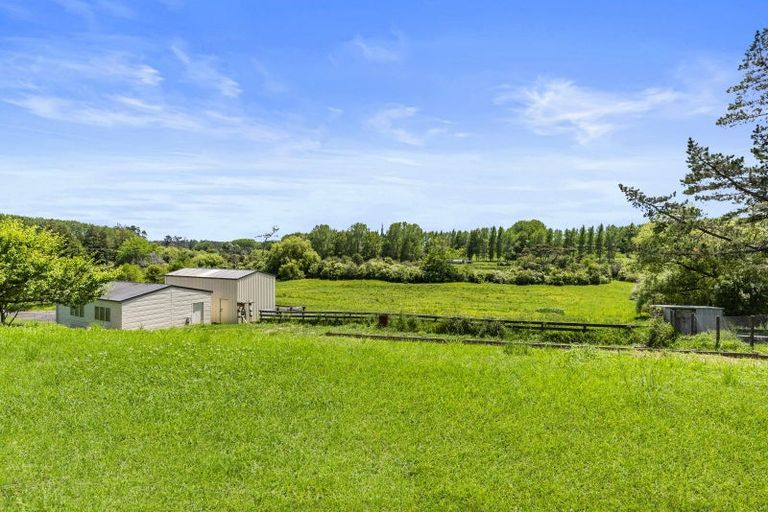 Photo of property in 10 Bawden Road, Dairy Flat, Albany, 0792