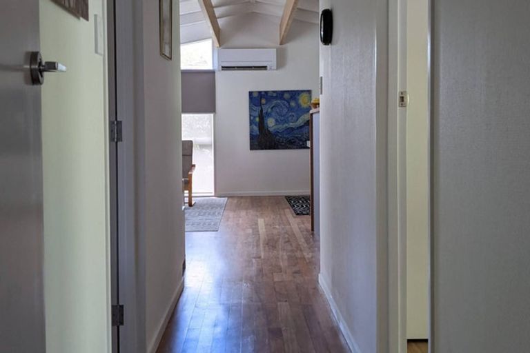 Photo of property in 61 Seddon Crescent, Whataupoko, Gisborne, 4010