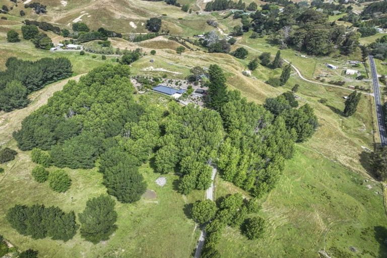 Photo of property in 608 Apley Road, Puketapu, Napier, 4184