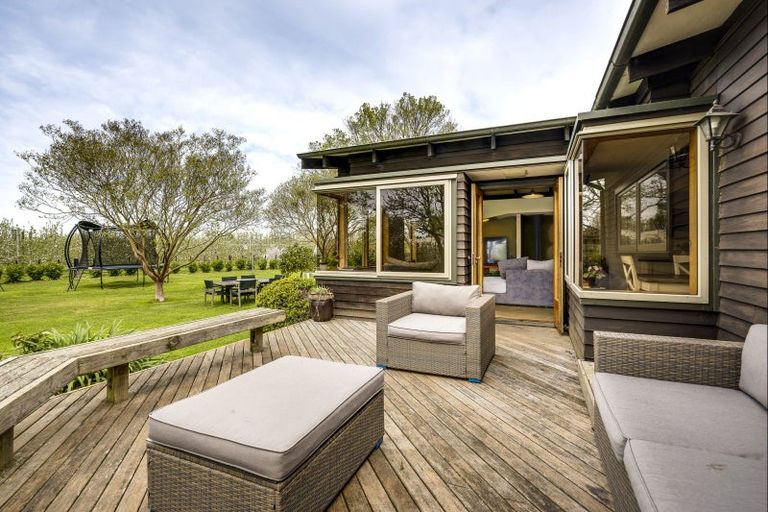 Photo of property in 210 Raupare Road, Twyford, Hastings, 4175