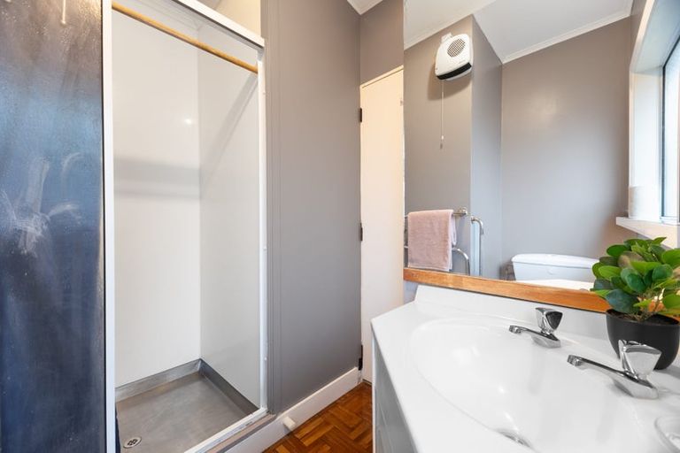 Photo of property in 174 Matai Road, Raumati Beach, Paraparaumu, 5032