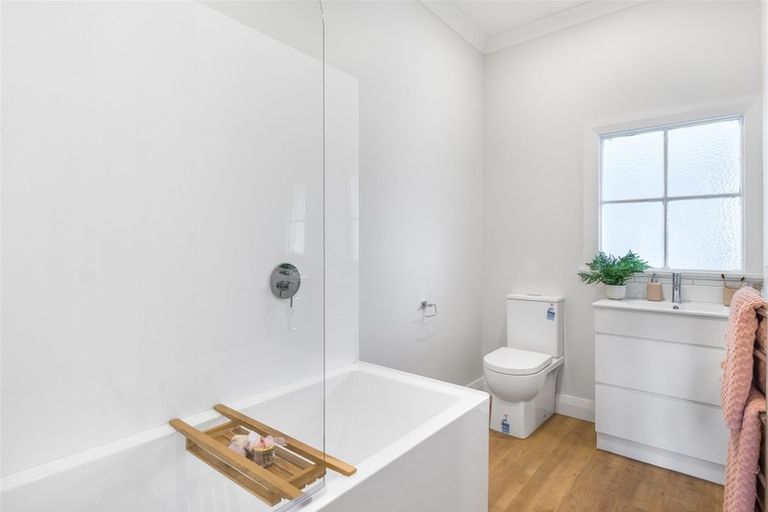 Photo of property in 14 Wilton Street, Levin, 5510