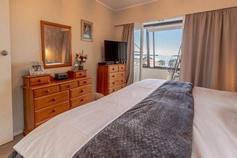 Photo of property in 12 Moana Terrace, Snells Beach, 0920