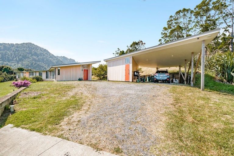 Photo of property in 38 Upland Road, Huia, Auckland, 0604