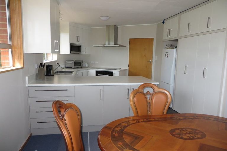 Photo of property in 107 Larnach Road, Vauxhall, Dunedin, 9013