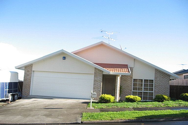 Photo of property in 6 Mattalie Place, Manurewa, Auckland, 2105