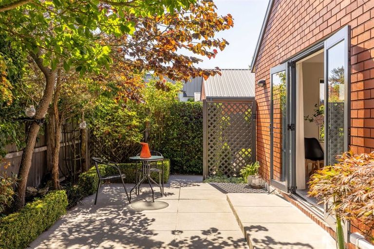 Photo of property in 7 Stroud Lane, Papanui, Christchurch, 8053