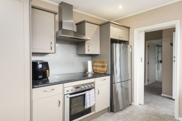 Photo of property in 10 Kennedy Avenue, Feilding, 4702