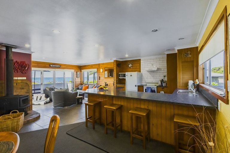 Photo of property in 236 Whirinaki Road, Eskdale, Napier, 4182