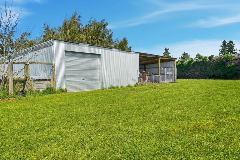 Photo of property in 1682 Clintons Road, Darfield, 7571