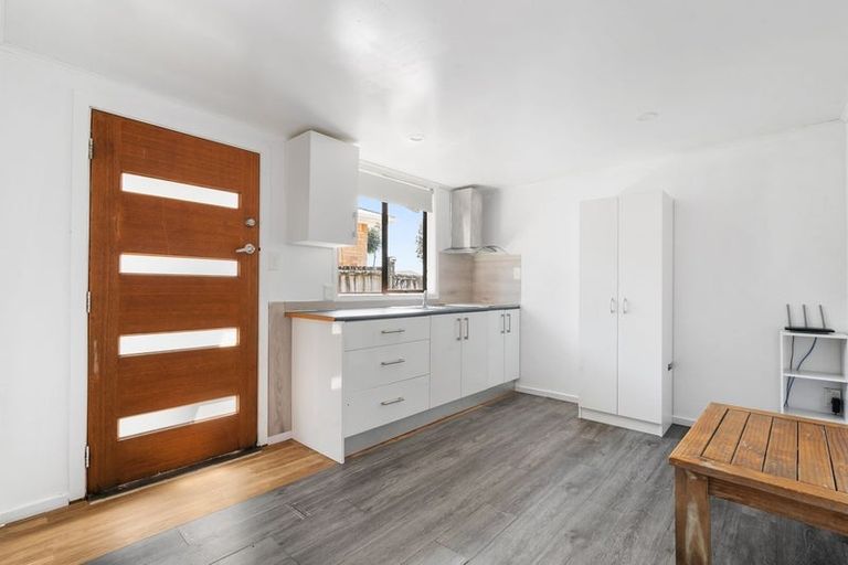 Photo of property in 9 Thompson Terrace, Manurewa, Auckland, 2102