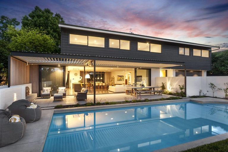 Photo of property in 106a Godden Crescent, Mission Bay, Auckland, 1071