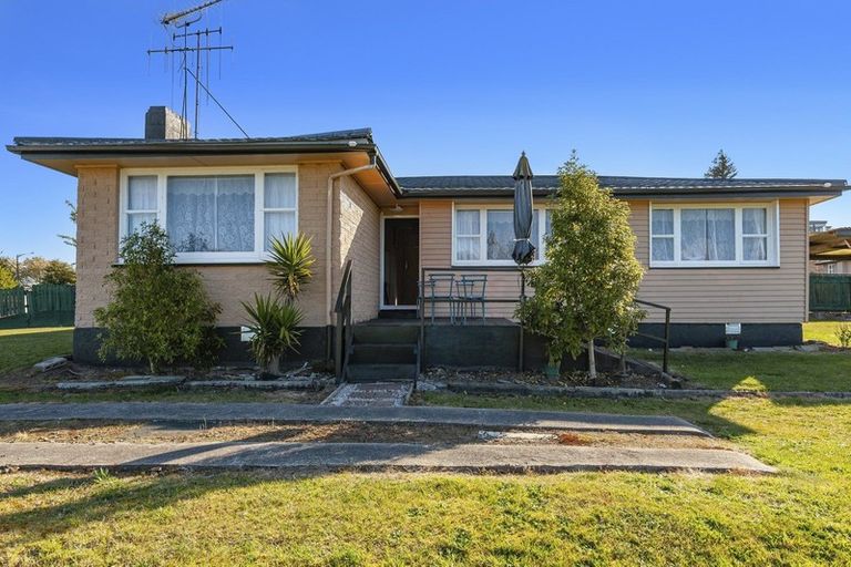 Photo of property in 2 John Street, Tokoroa, 3420