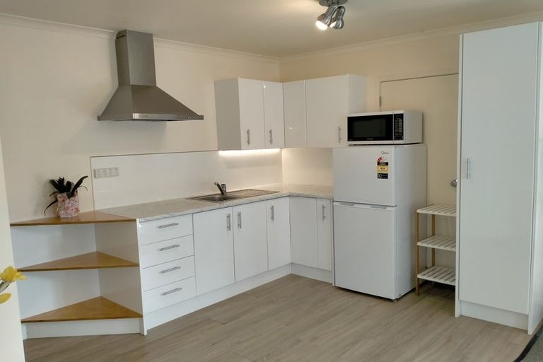 Photo of property in 17 Beech Court, Welcome Bay, Tauranga, 3175