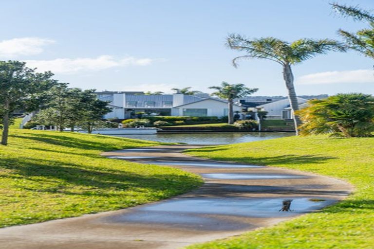 Photo of property in 26 Awatea Drive, Whitianga, 3510