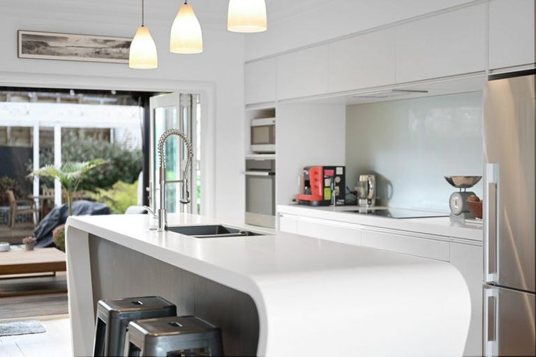 Photo of property in 484 River Road, Fairfield, Hamilton, 3214