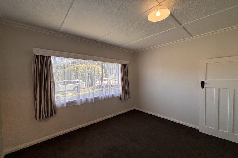 Photo of property in 6a Solway Terrace, Bell Block, New Plymouth, 4312