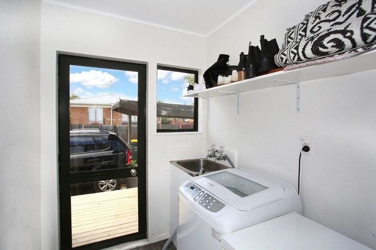 Photo of property in 2/8 Freyberg Crescent, Pukekohe, 2120