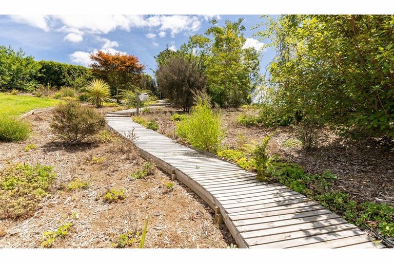 Photo of property in 20 Access Heights, Kerikeri, 0230