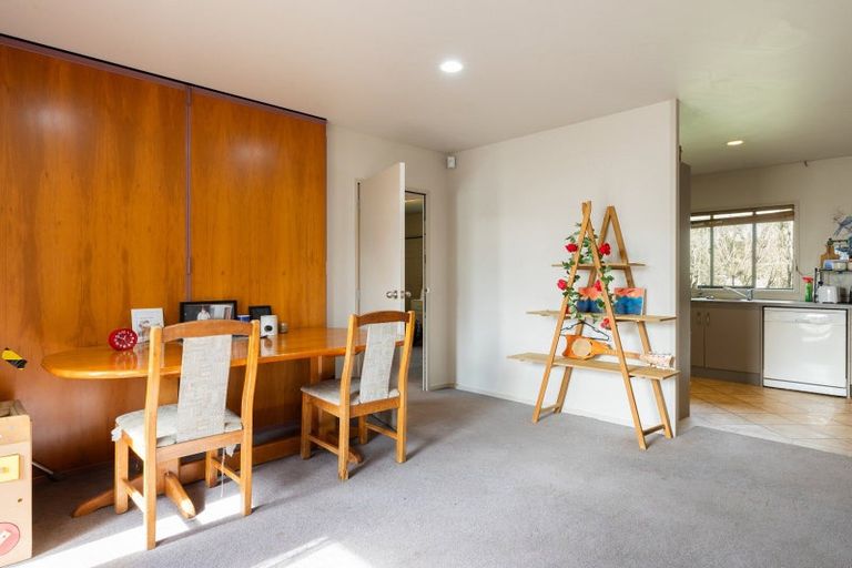 Photo of property in 3a Sandleigh Road, Hamilton Lake, Hamilton, 3204