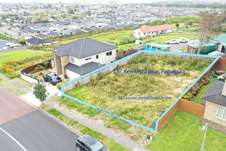 Photo of property in 137 Keri Vista Rise, Papakura, 2110