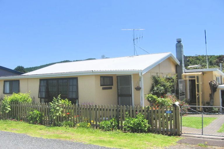 Photo of property in 262 Kaora Street, Kawhia, 3889