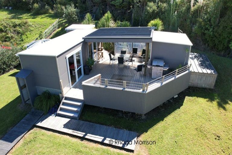 Photo of property in 76 Komiti Road, Tinopai, 0593