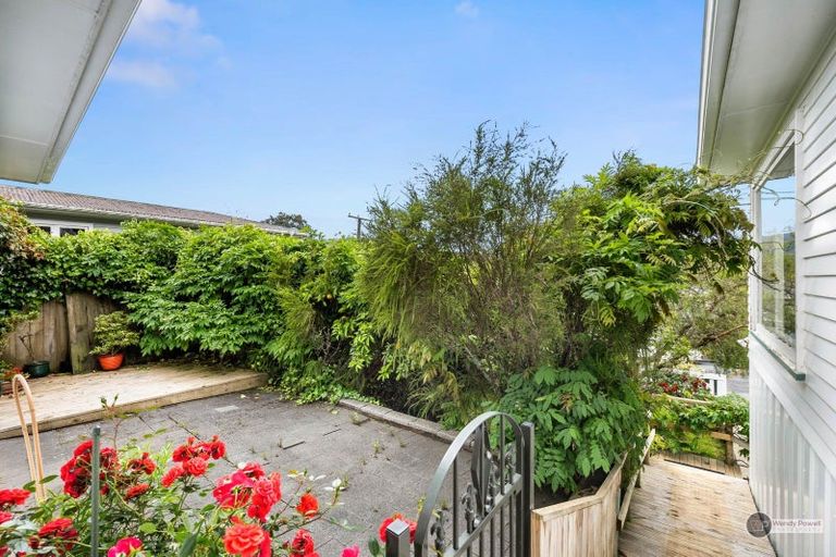 Photo of property in 6 Puriri Street, Wainuiomata, Lower Hutt, 5014