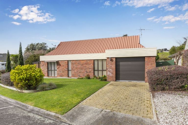 Photo of property in 4 Tudor Court, Paraparaumu Beach, Paraparaumu, 5032