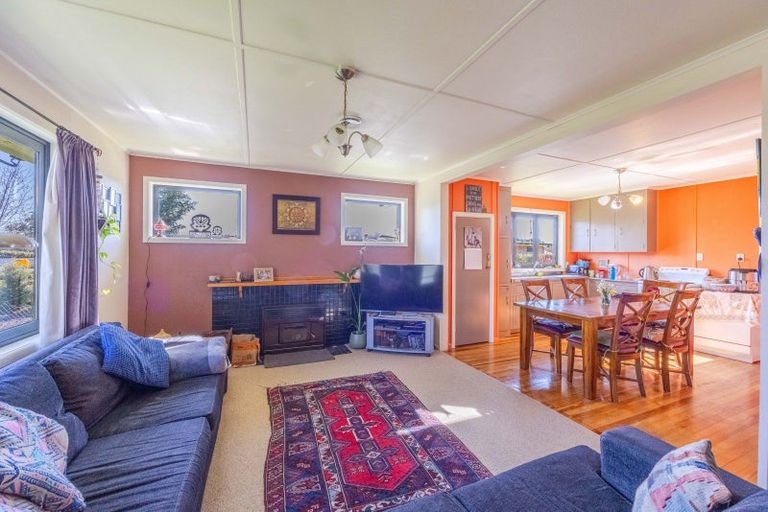 Photo of property in 35 Bell Street, Otane, 4202