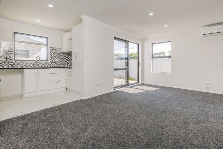 Photo of property in 16a Bliss Court, Takanini, 2110