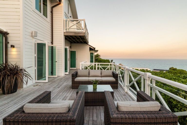 Photo of property in 8 Elizabeth Road, Bluff Hill, Napier, 4110