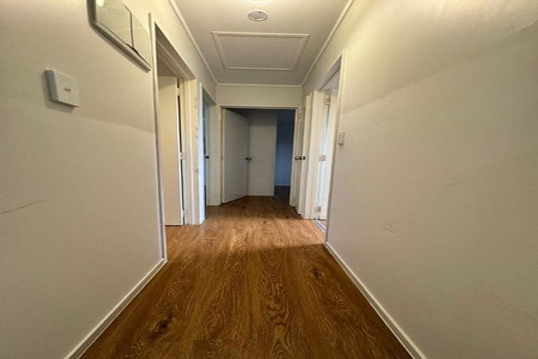 Photo of property in 22 Olive Crescent, Papatoetoe, Auckland, 2025