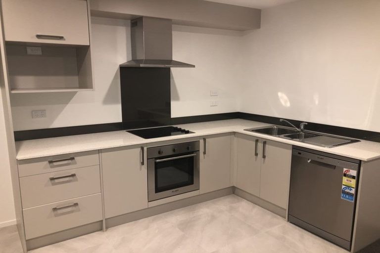 Photo of property in 11 Fernly Rise, Flat Bush, Auckland, 2019