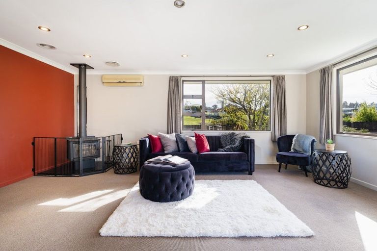 Photo of property in 5 Valiant Road, Waldronville, Dunedin, 9018