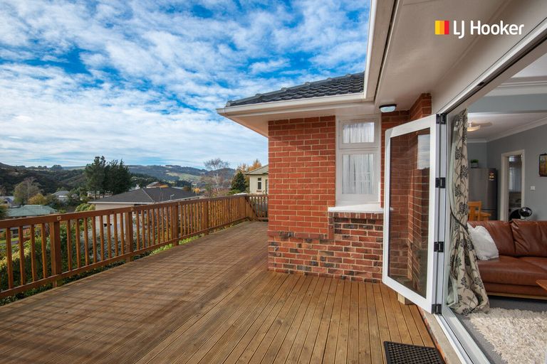 Photo of property in 8 Saddleview Place, Fairfield, Dunedin, 9018