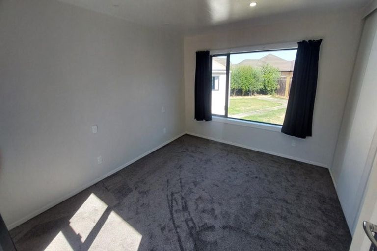 Photo of property in 16a Fovant Street, Russley, Christchurch, 8042