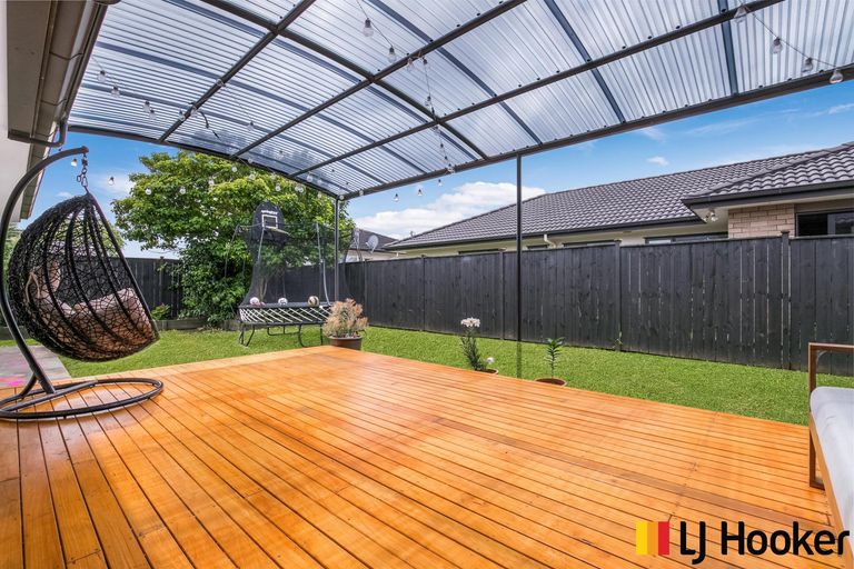 Photo of property in 7 Disley Road, Wattle Downs, Auckland, 2103