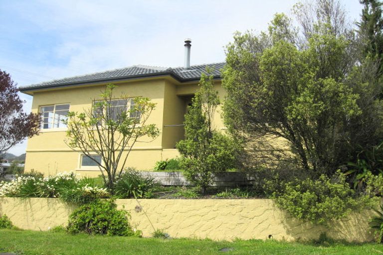Photo of property in 1 Koromiko Avenue, Stoke, Nelson, 7011