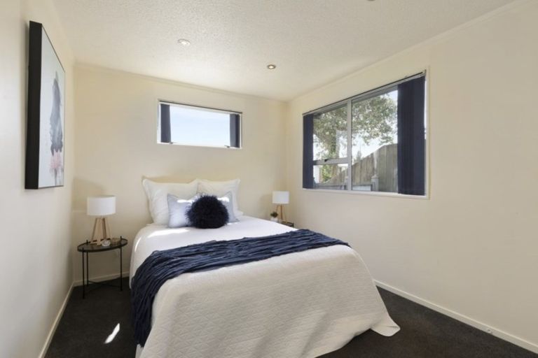 Photo of property in 7 Greenwich Grove, Stokes Valley, Lower Hutt, 5019