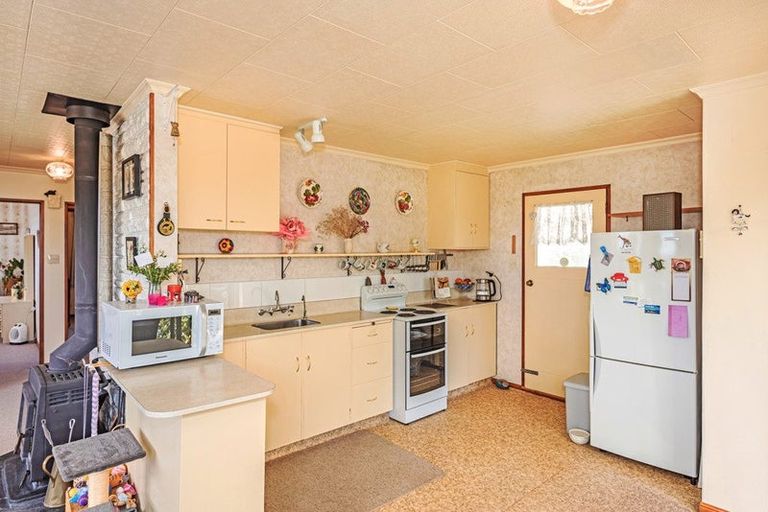 Photo of property in 42 Jessop Street, South Hill, Oamaru, 9400