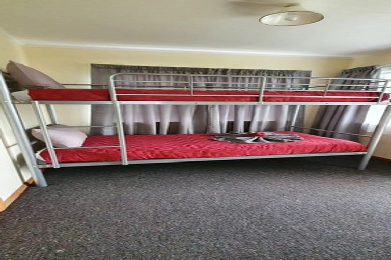 Photo of property in 48 Cologne Street, Martinborough, 5711