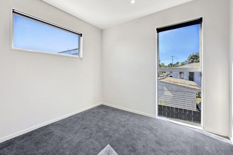 Photo of property in 1/25 Tranent Road, Mangere, Auckland, 2022