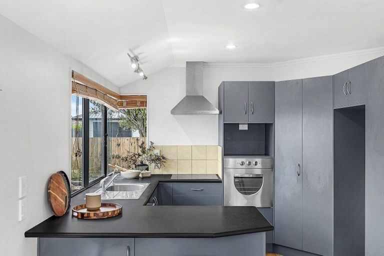 Photo of property in 110a Victoria Street West, Pukekohe, 2120