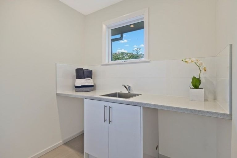 Photo of property in 13 Holliss Avenue, Cashmere, Christchurch, 8022